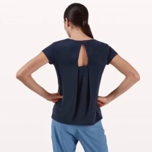 On Running Active-T Breathe Tee, Size S, Navy Blue